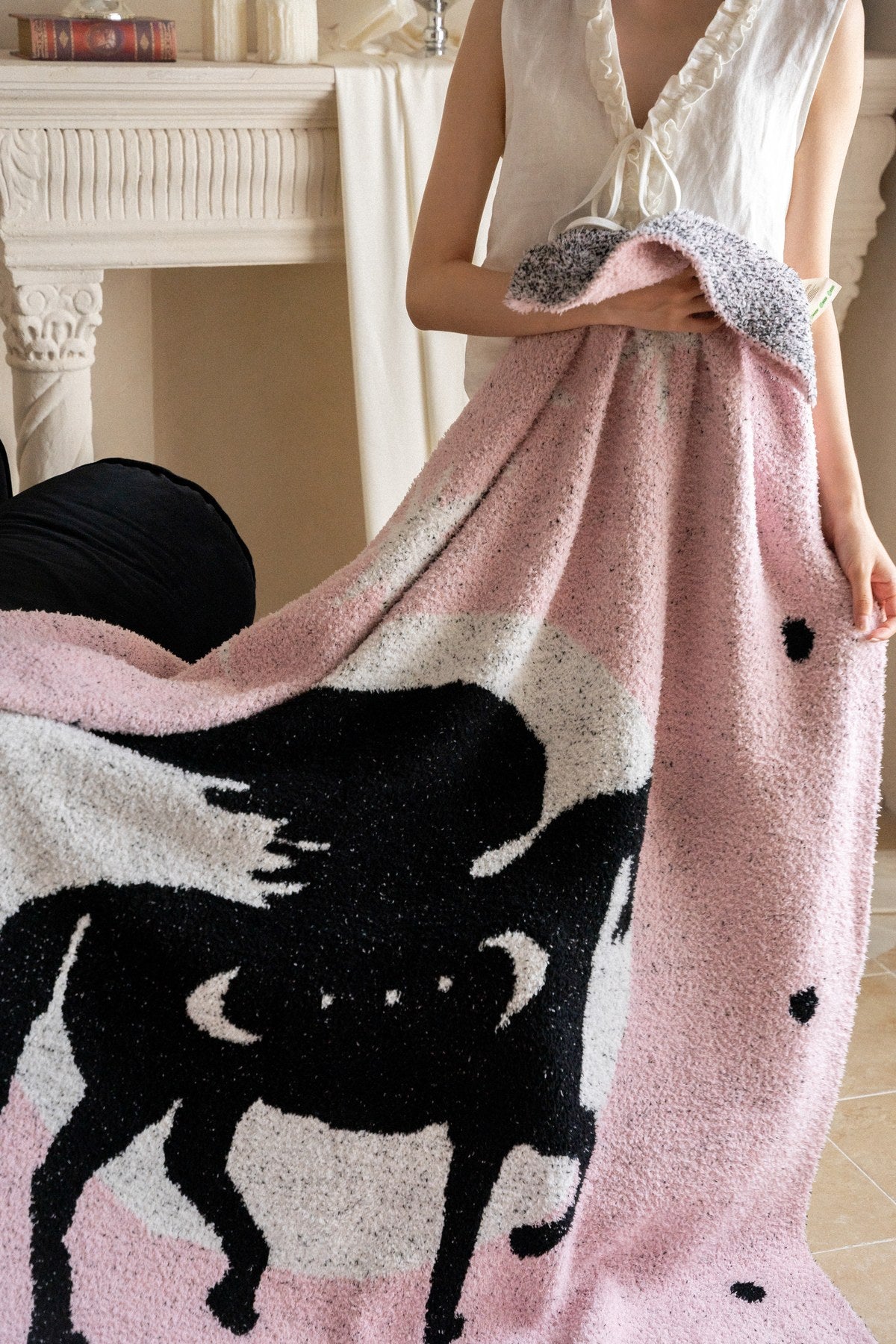 Half-Velvet Knit Throw Blanket - Pegasus - image 2