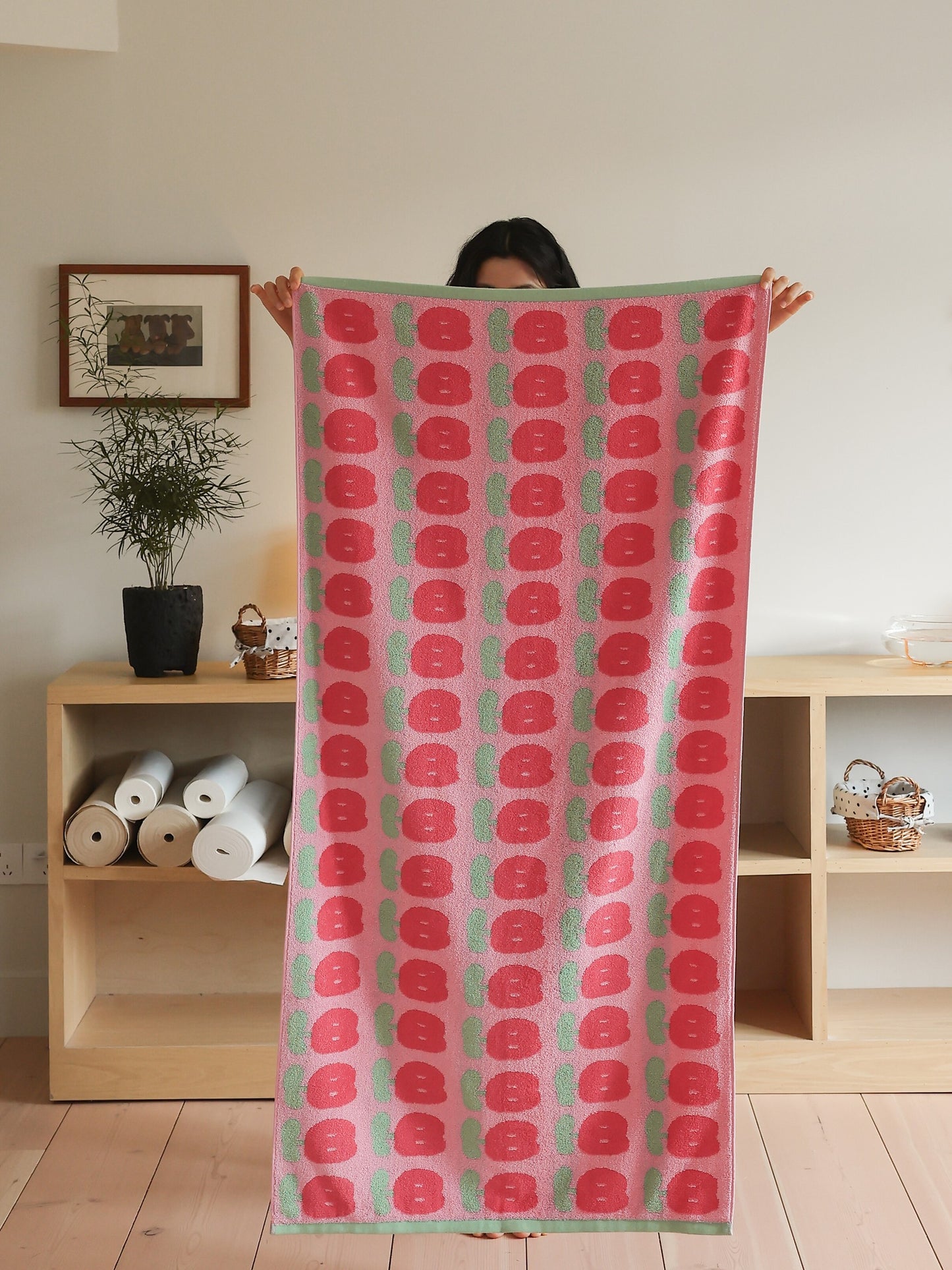 Lily Bloom Jacquard Cotton Towel Set - Pink - view 2