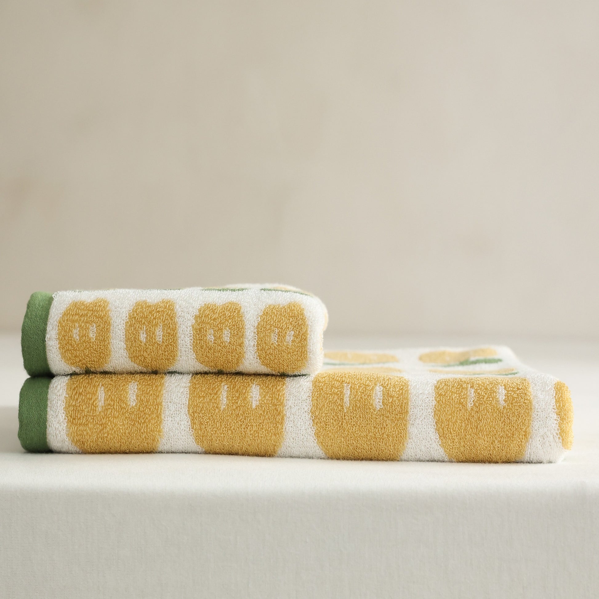 Lily Bloom Jacquard Cotton Towel Set - Yellow - view 1