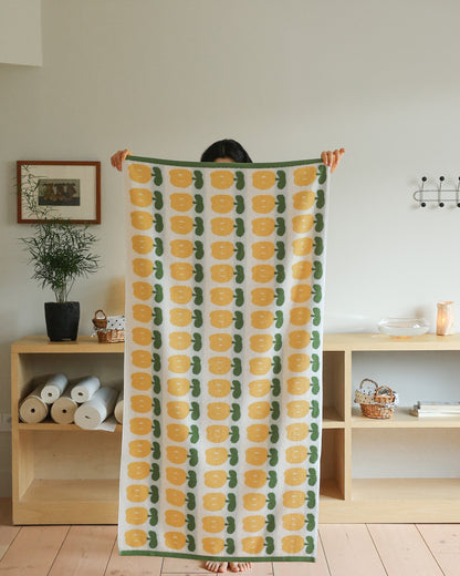 Lily Bloom Jacquard Cotton Towel Set - Yellow - view 2